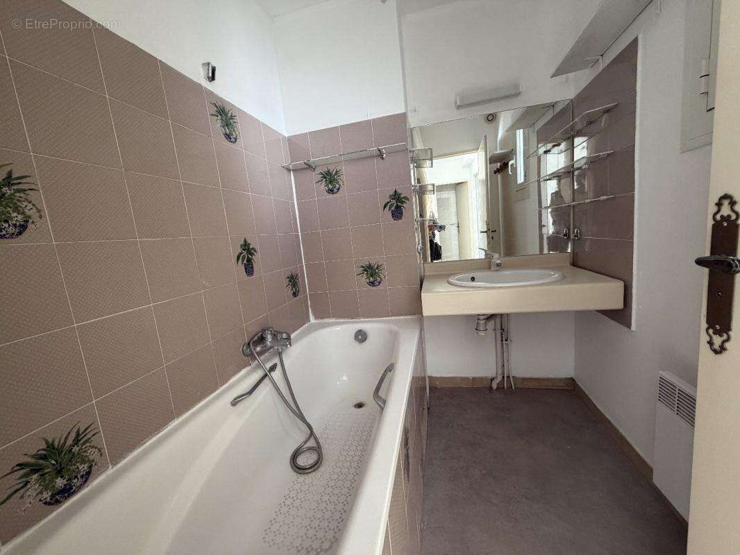 Appartement à VALBONNE