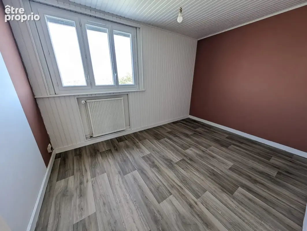 Maison 117 m² à Le Cendre  - photo 9