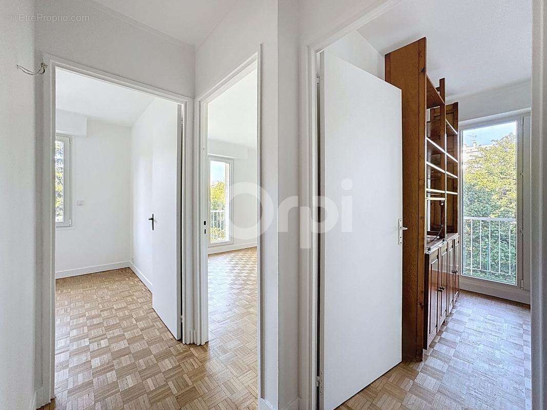 Appartement à FONTENAY-SOUS-BOIS