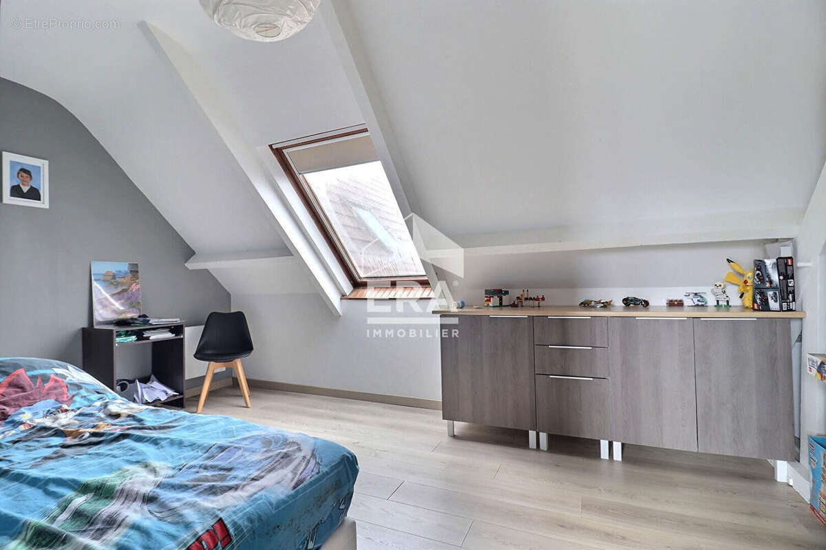 Maison à AUVERS-SAINT-GEORGES