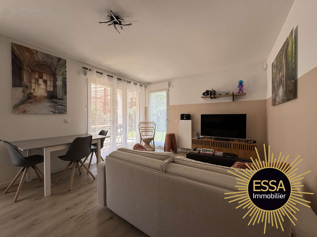 Appartement à VELIZY-VILLACOUBLAY