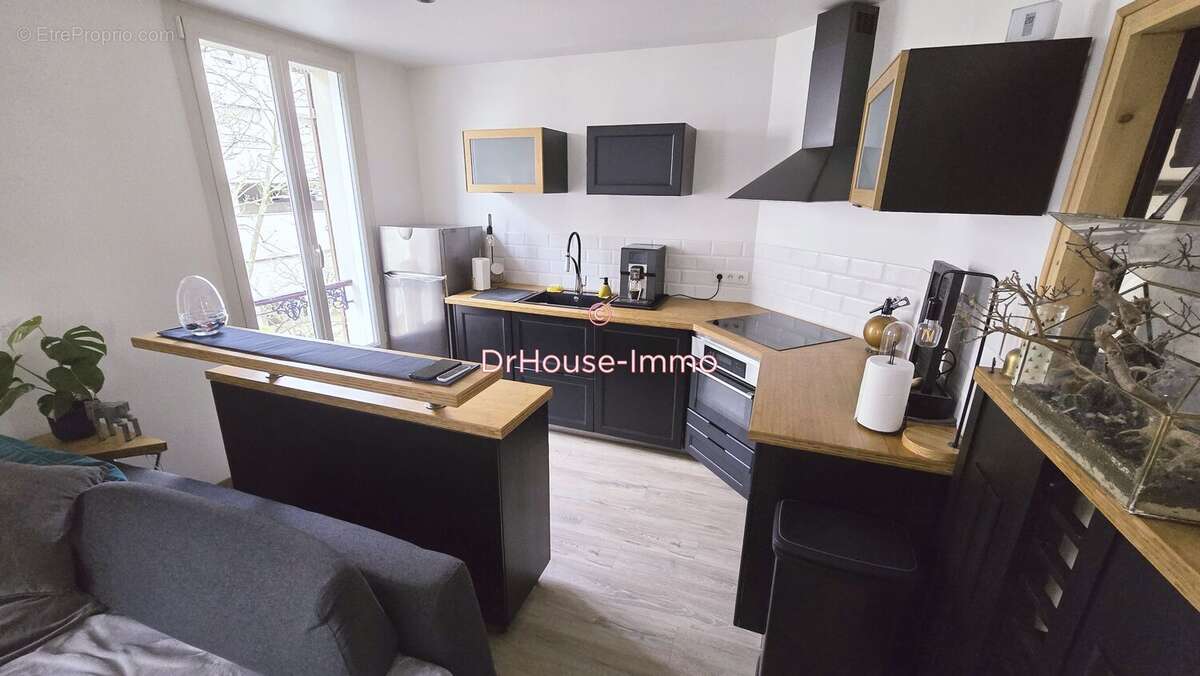 Appartement à SAINT-MAUR-DES-FOSSES