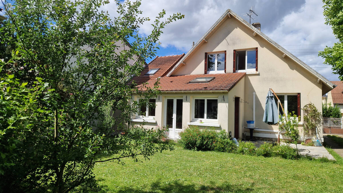 Maison à ORSAY
