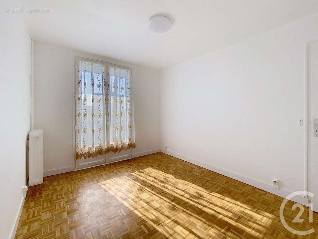 Appartement à MELUN