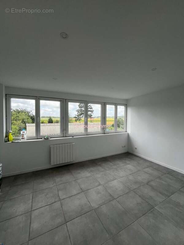 Appartement 65 m² à Masny  - photo 2