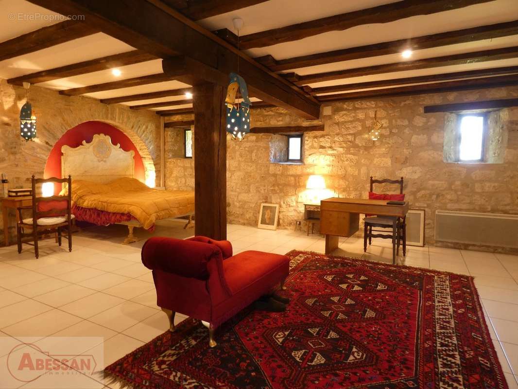 Maison à CORDES-SUR-CIEL