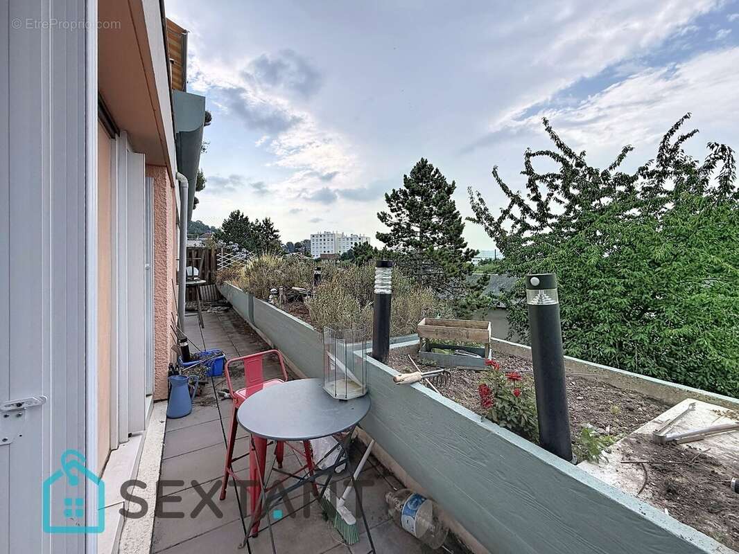 Bel appartement 72 m2 T3 avec parking - photo 4