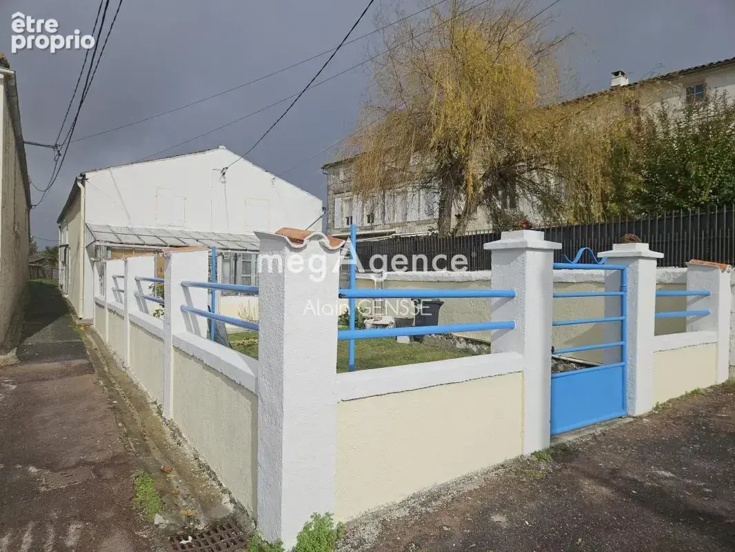 Maison 4 pièces 89 m² à vendre à Saintes (17100) - photo 7