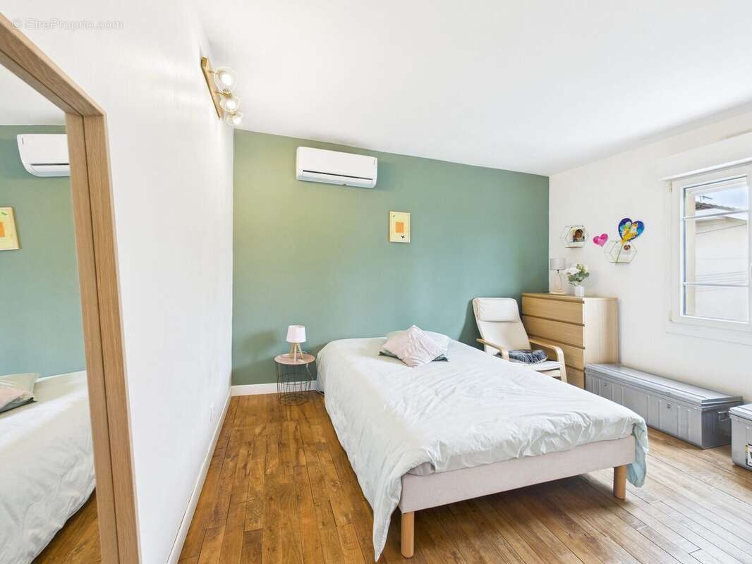 Maison à SAINTE-SAVINE