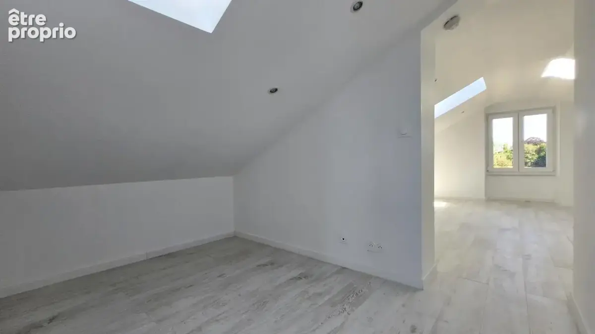Maison rénovée 6P + Garage + Jardin - Environnement calme et verdoyant - photo 10