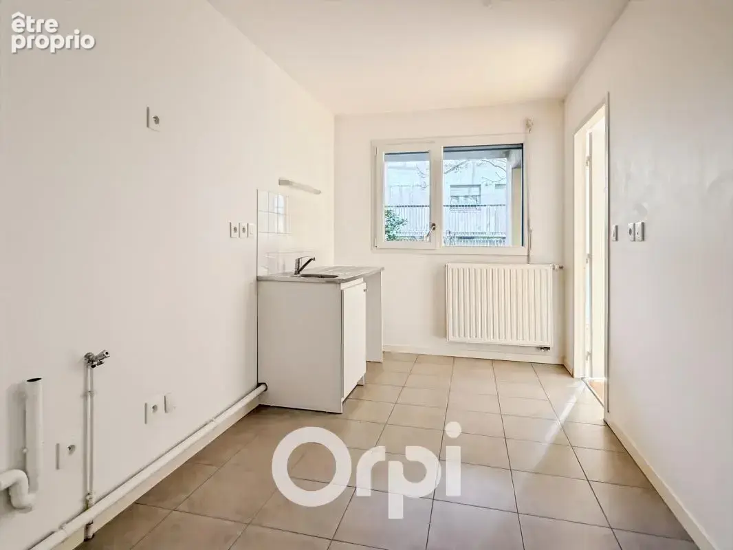 Appartement À Vendre - photo 4