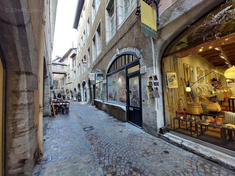 Commerce à CHAMBERY