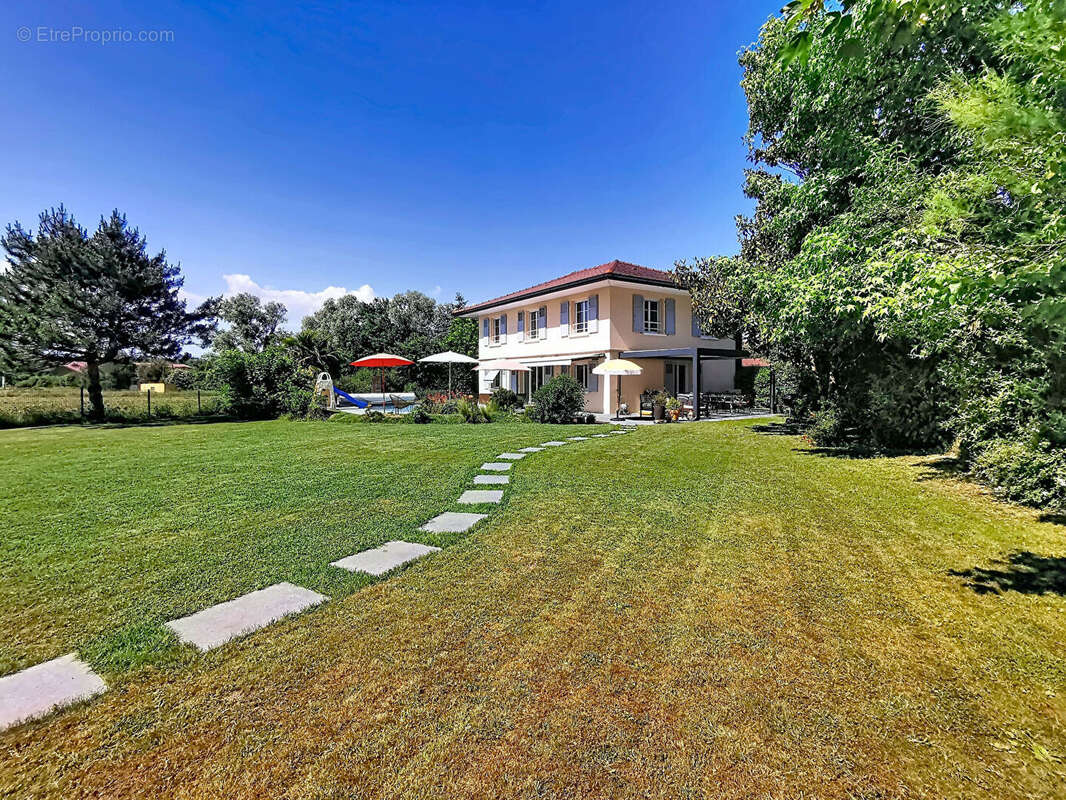 SCIEZ - Villa 168m² sur terrain 1500m² - photo 3
