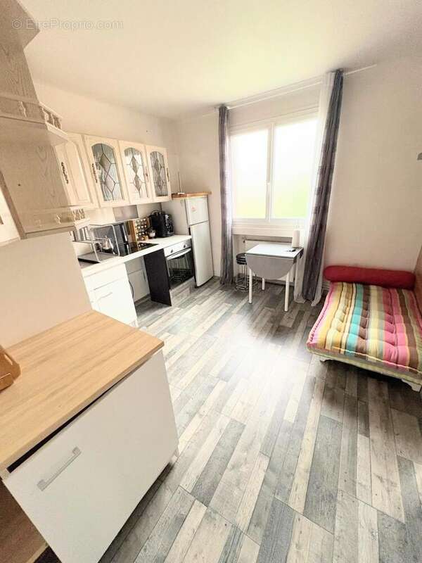 Photo 3 - Appartement à LES PAVILLONS-SOUS-BOIS