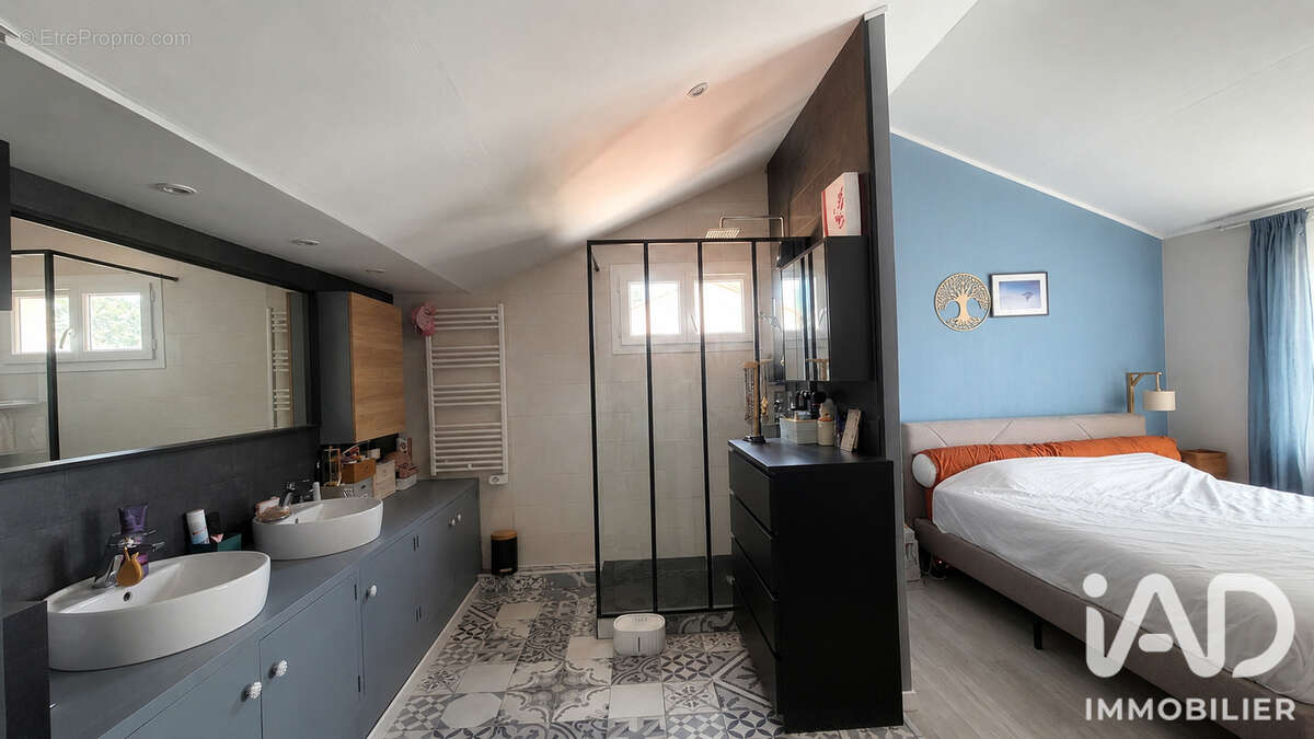 Maison 115 m² à Saint-Jean  - photo 9