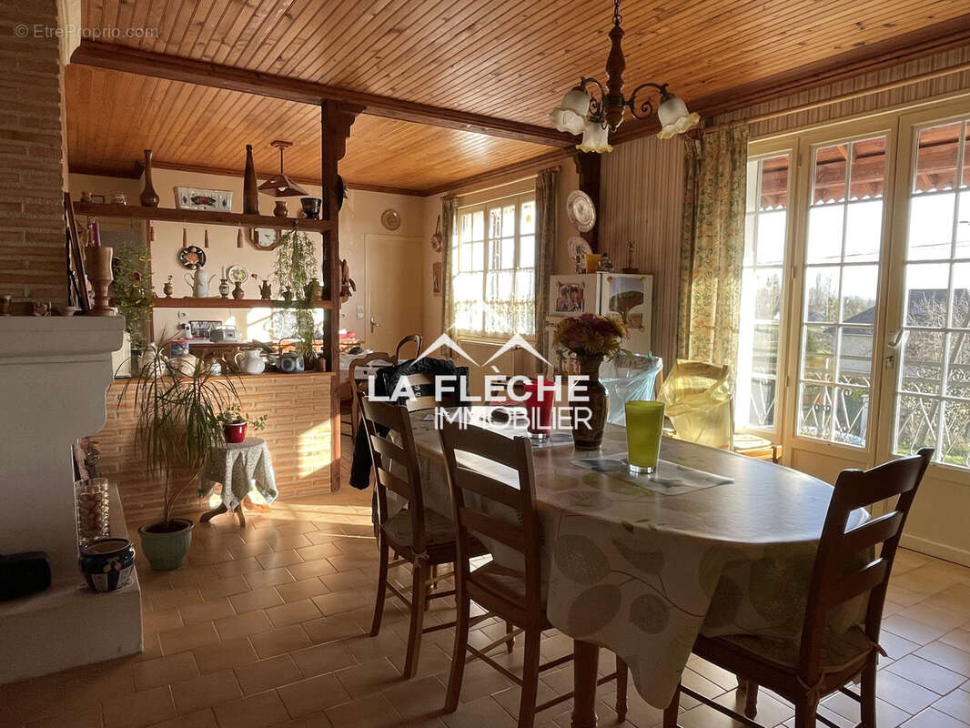 Maison à LA FLECHE