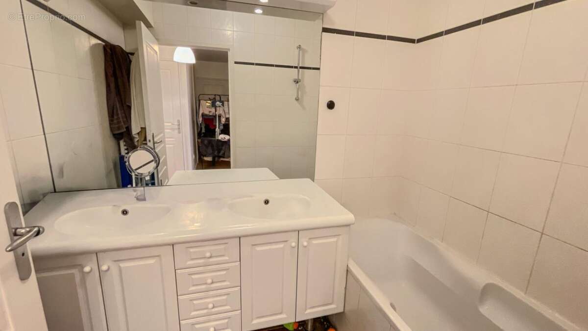 Appartement à GARCHES