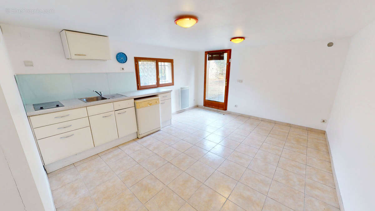 Maison à CHAPAREILLAN