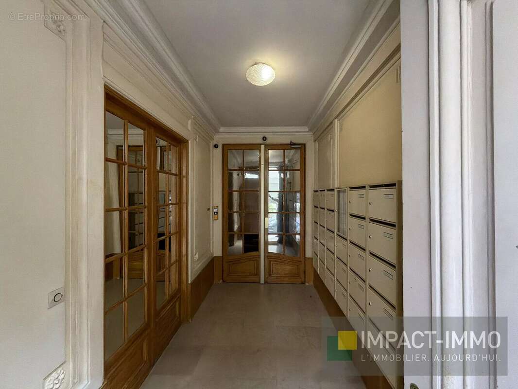 Appartement à PARIS-18E