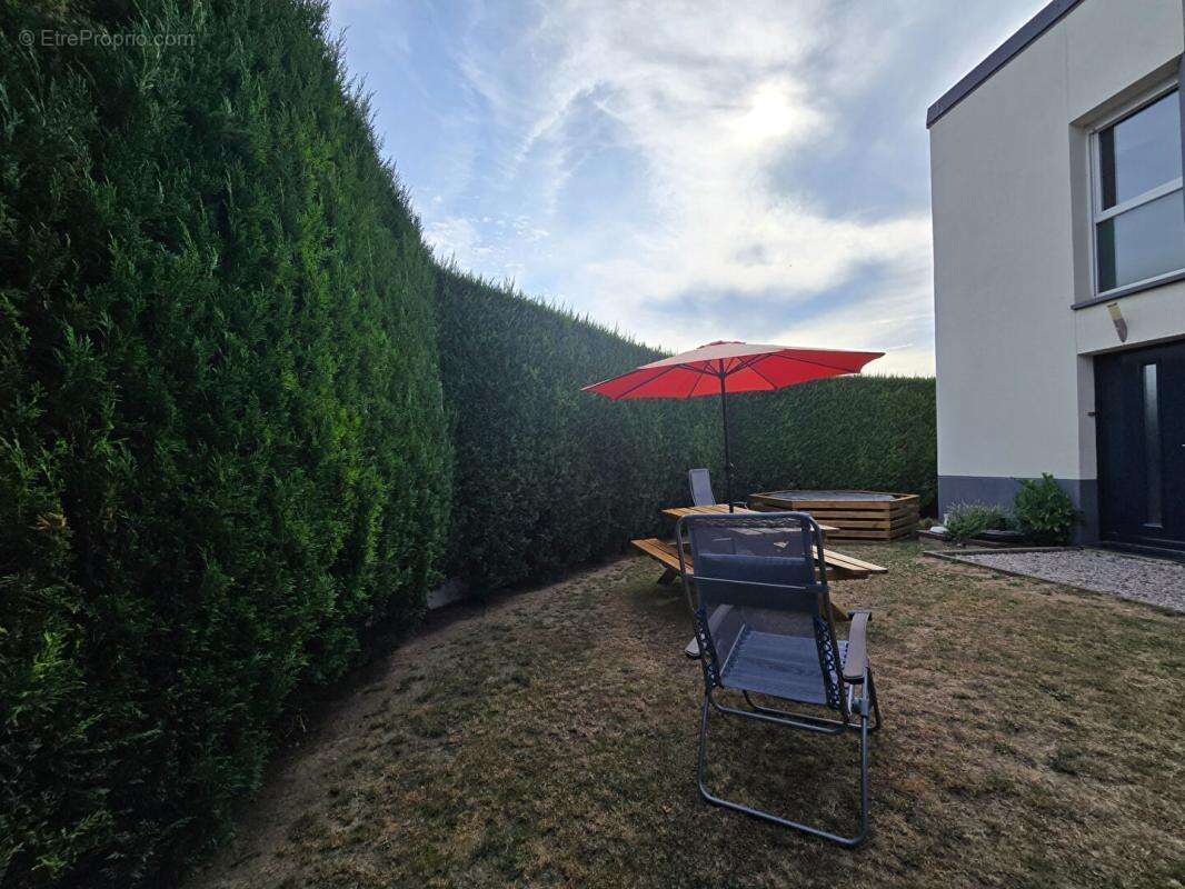 Maison  individuelle Wattrelos 3 chambres, garage et jardin  80 m2 - photo 11