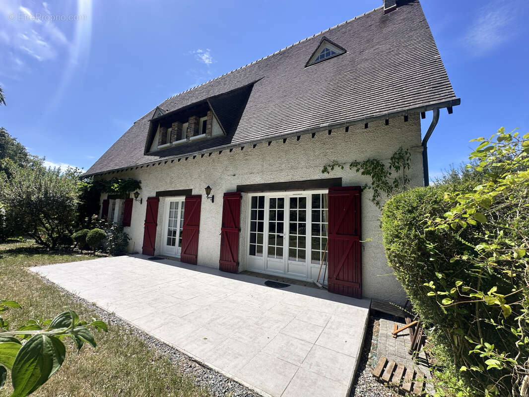 Maison à ANET