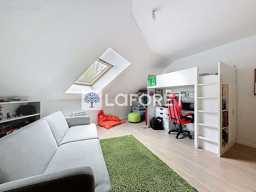 Maison à FRANQUEVILLE-SAINT-PIERRE