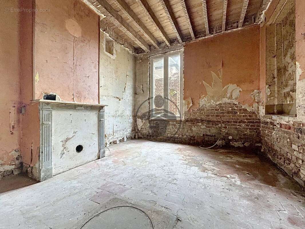Maison à AUBIGNY-AUX-KAISNES