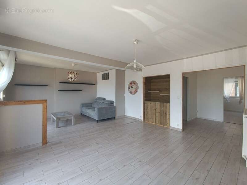 Appartement T4 avec garage, parking privé et visite virtuelle – Brest centre / Recouvrance - photo 3