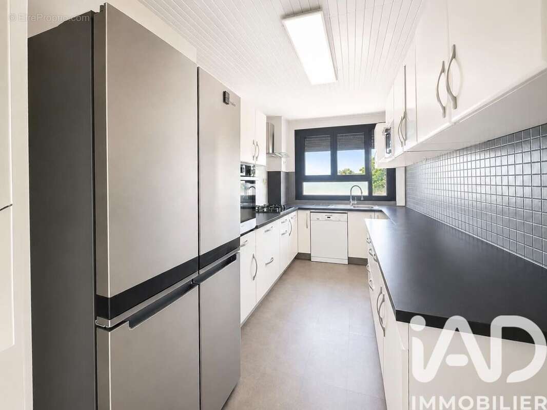Photo 8 - Appartement à LIVRY-GARGAN