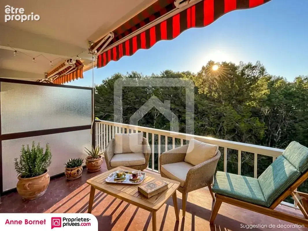 Appartement à PEYMEINADE