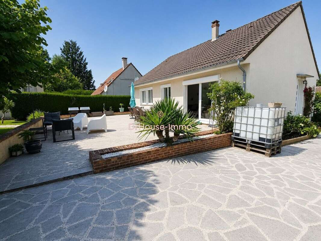 Maison à POMMEUSE