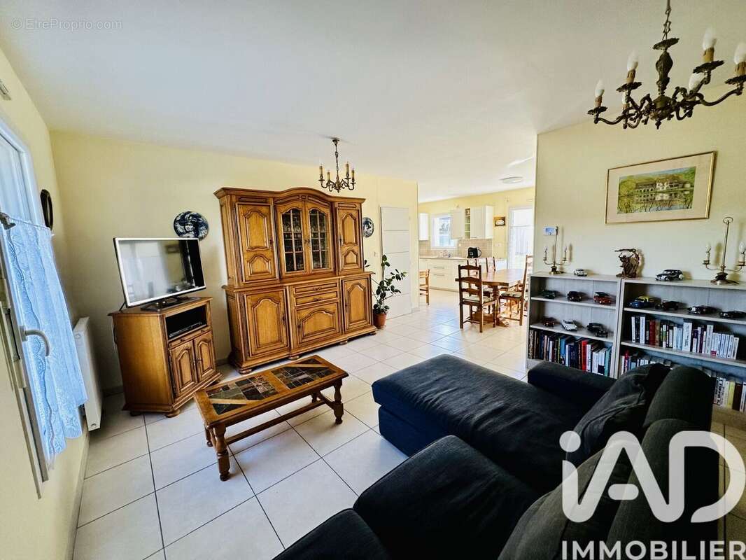 Photo 2 - Maison à COURVILLE-SUR-EURE