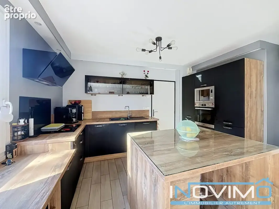 Maison 5 pièces 99 m² à vendre à Cappelle-La-Grande (59180) - photo 4