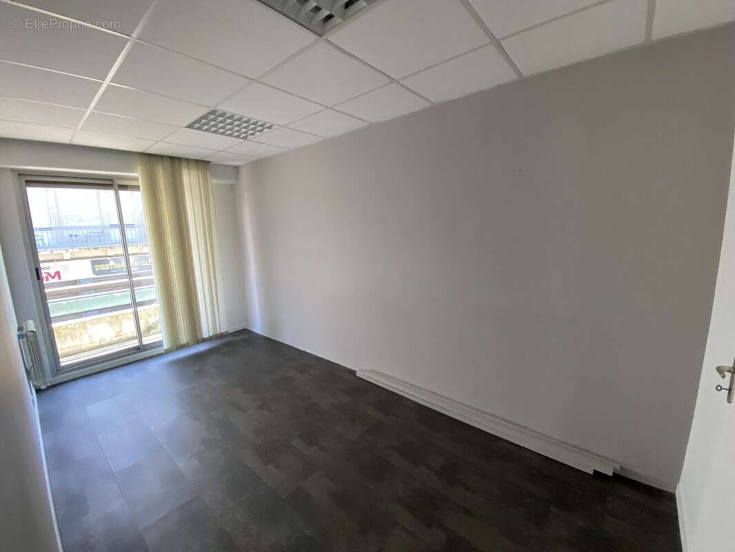 Appartement 95 m² à Perigueux  - photo 2
