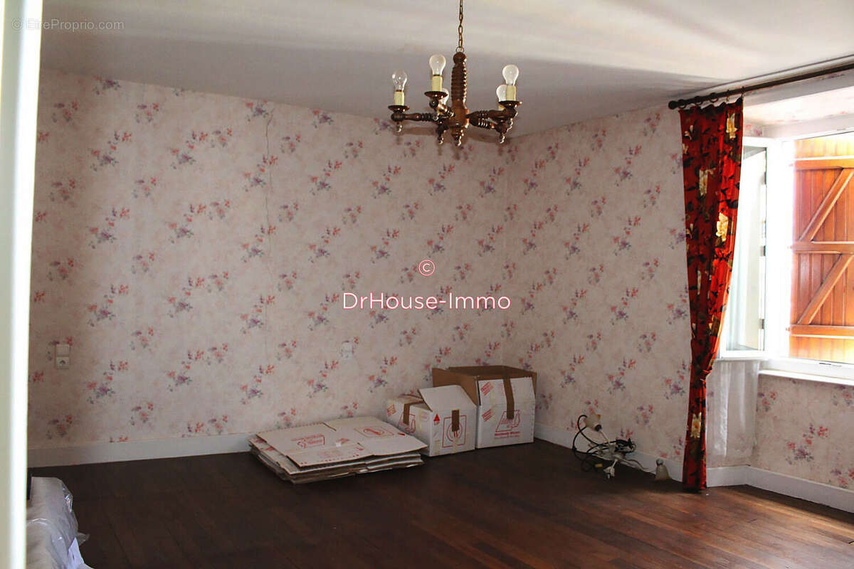 Maison à CHABANAIS