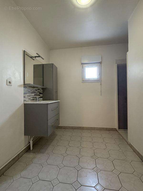Appartement à LES SORINIERES