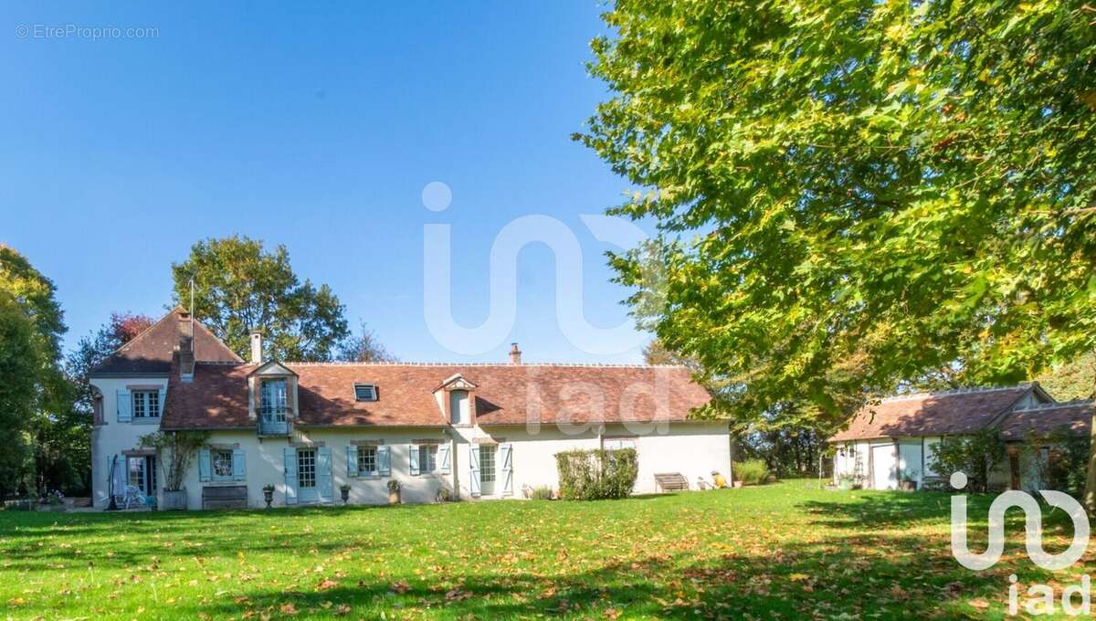 Maison 190 m² à Chailly-En-Gatinais  - photo 7