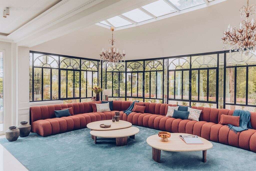 Maison à SAINT-MAUR-DES-FOSSES