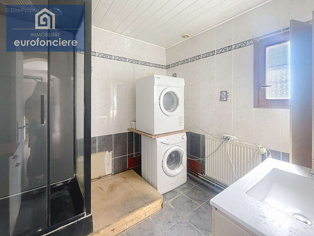 Maison à SAINT-ANDRE-LES-VERGERS