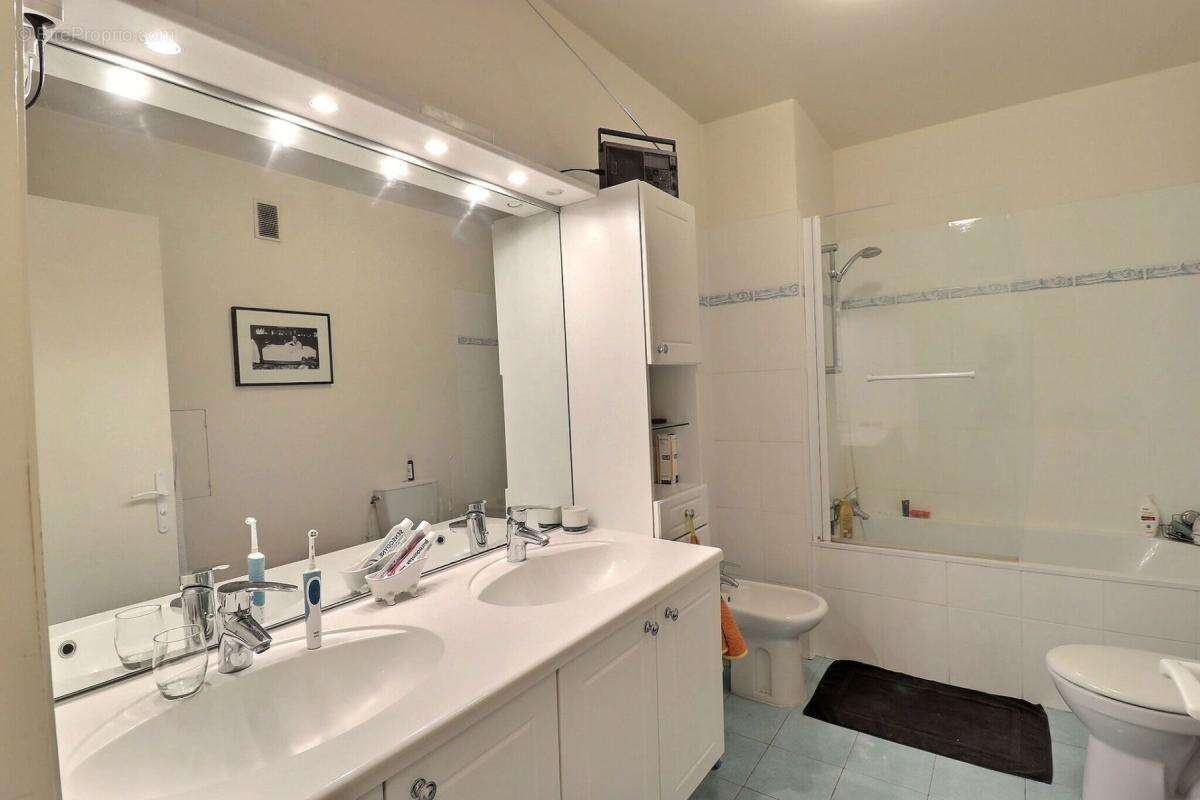 Appartement à LOUVECIENNES