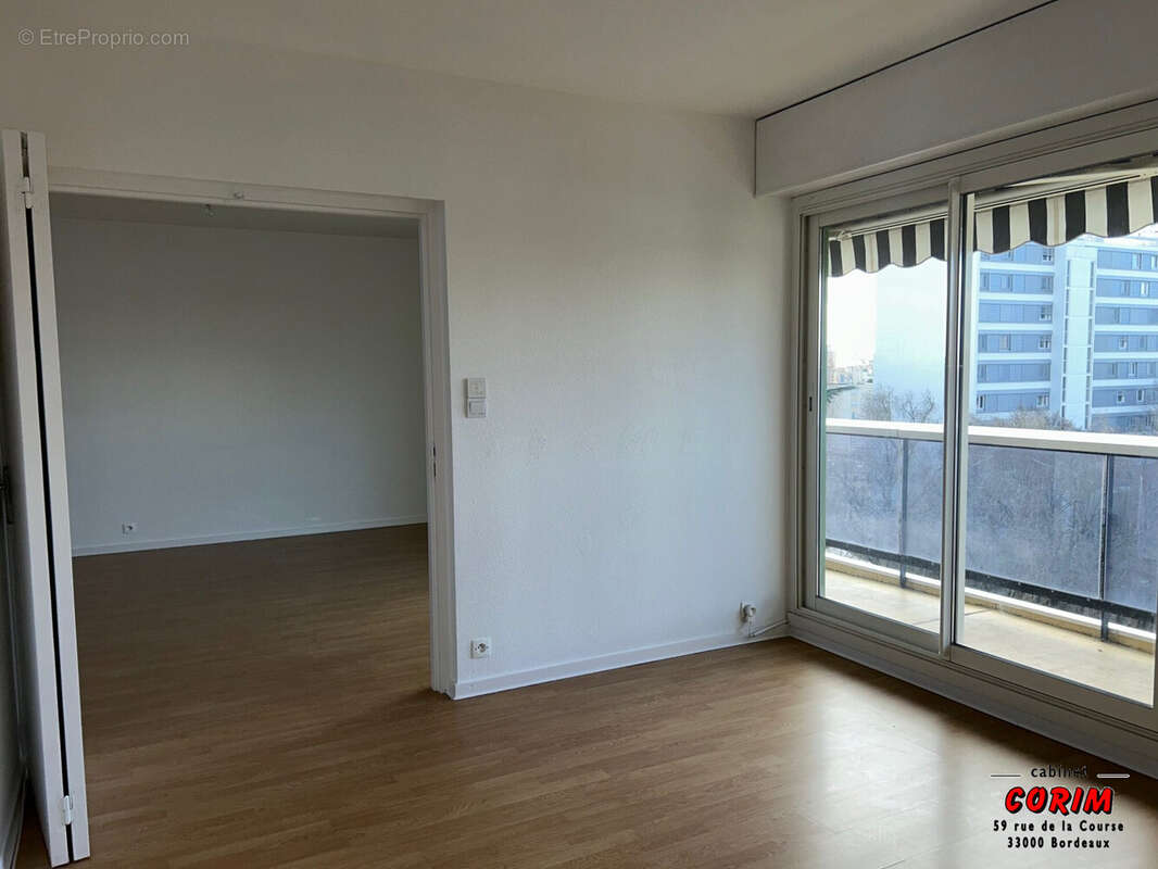 Appartement à BORDEAUX