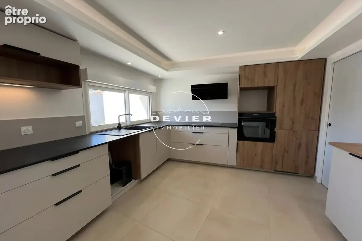 Maison 4 pièces 120 m² à vendre à Le Cailar (30740) - photo 5