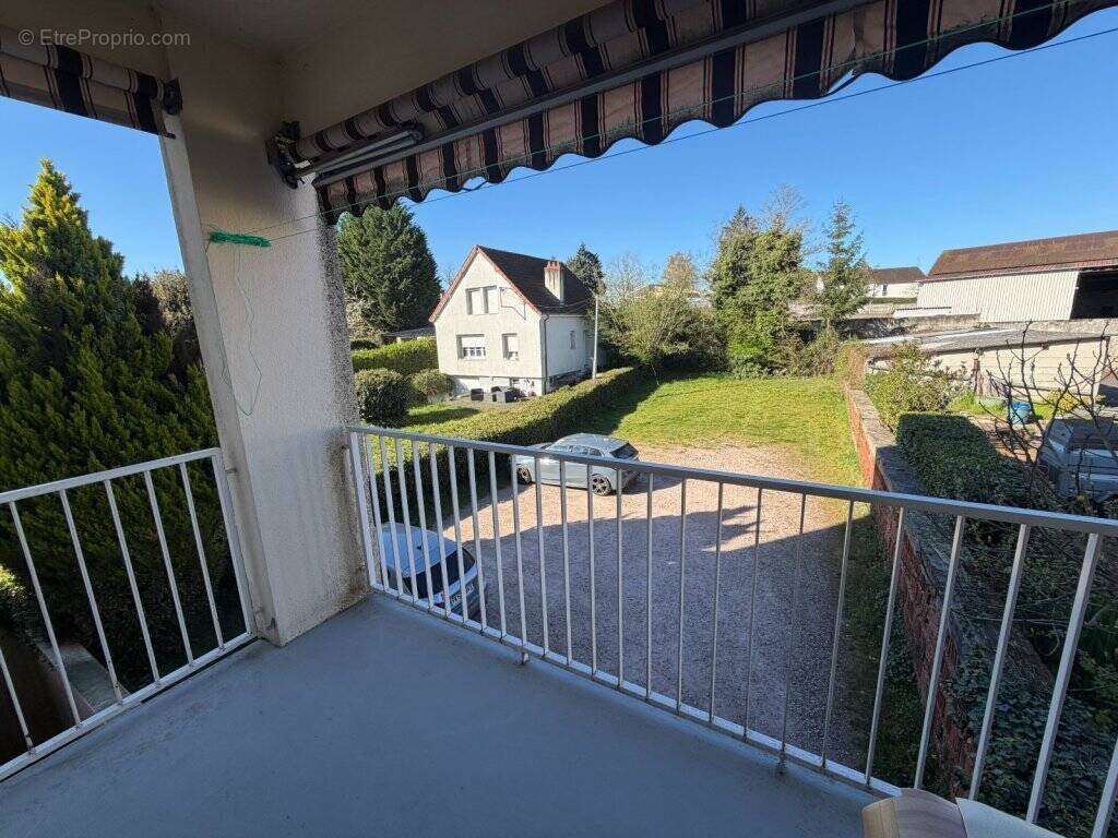 Appartement à TORCY