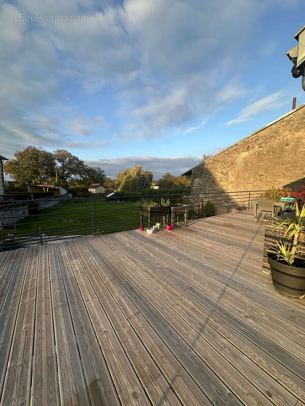 Maison à SAINT-PIERREMONT