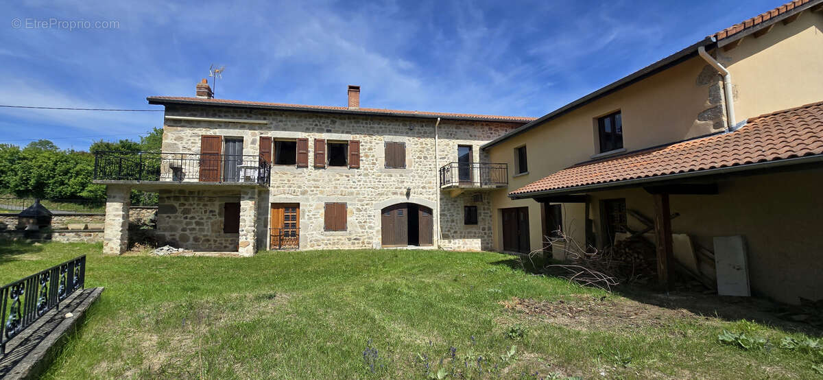 Maison à TIRANGES
