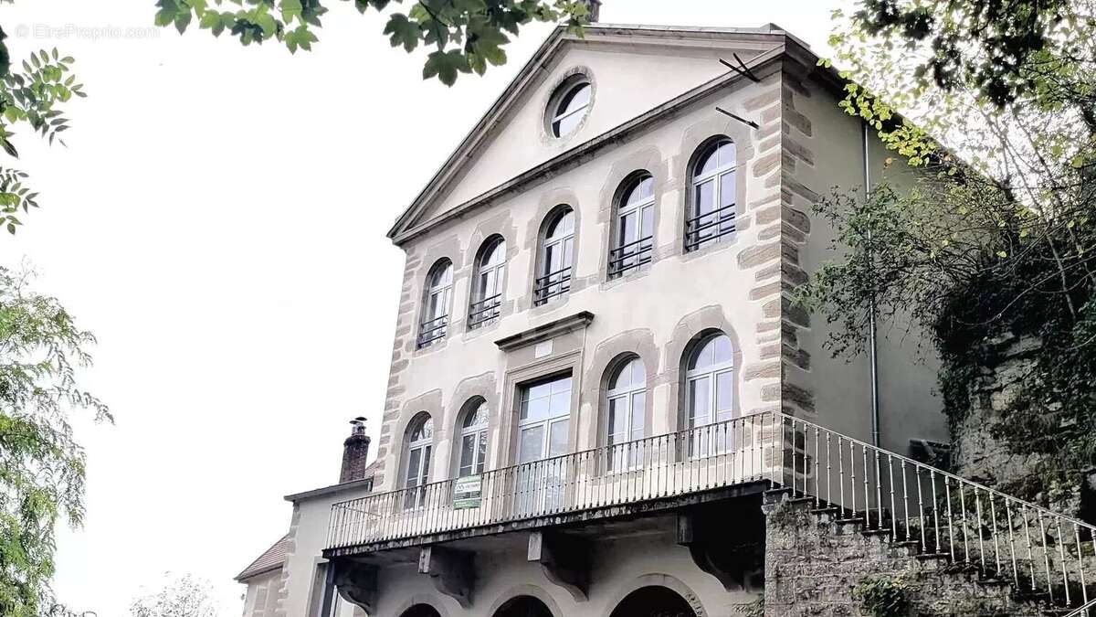 Appartement à LONS-LE-SAUNIER