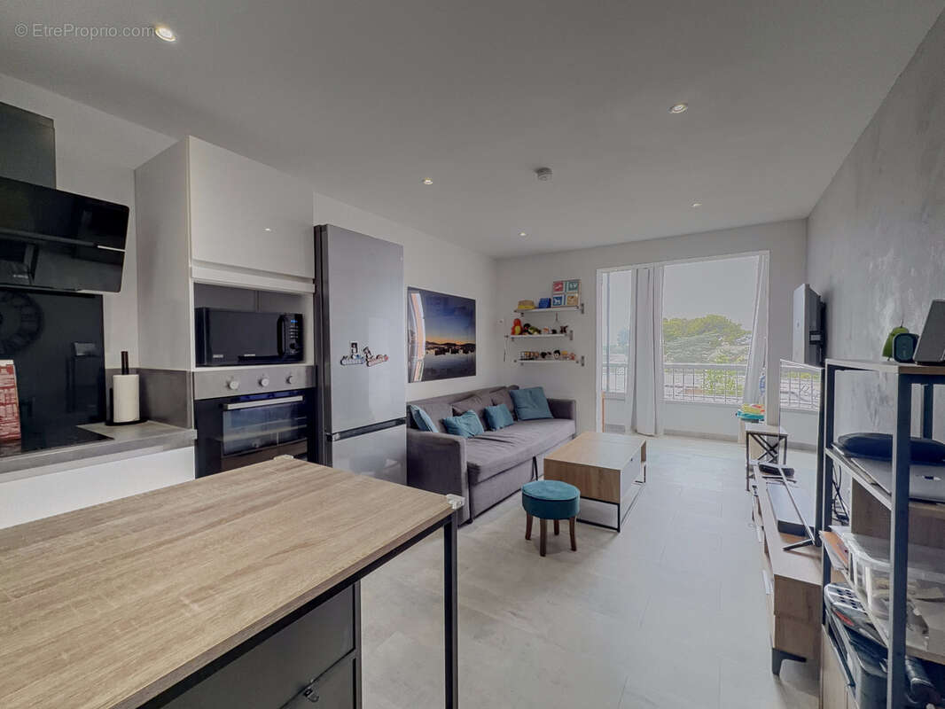 Appartement T2 avec parking et cave, à 5 minutes à pied de la plage - photo 3