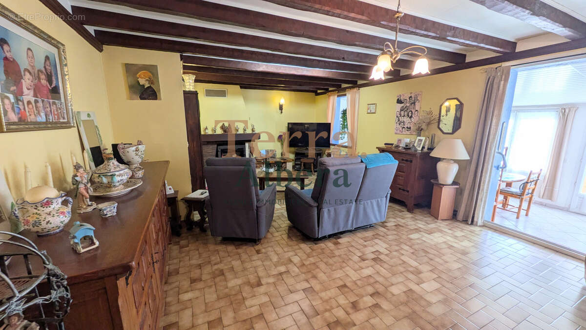 Laroque-des-Albères -Vente en NUE PROPRIETE - photo 9
