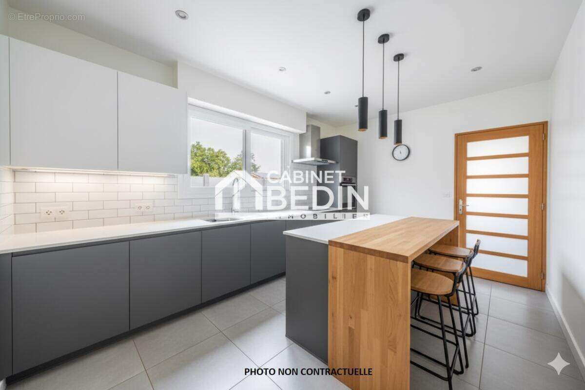 Maison à SAINT-MEDARD-EN-JALLES