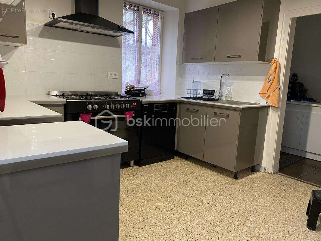 Maison à SAINT-SAUVEUR-LES-BRAY